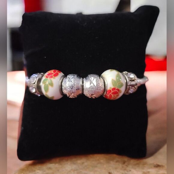 Vintage Silver Tone Slide Charm Bracelet Hand Painted Floral & Sparkle Beads  7" - Picture 1 of 6